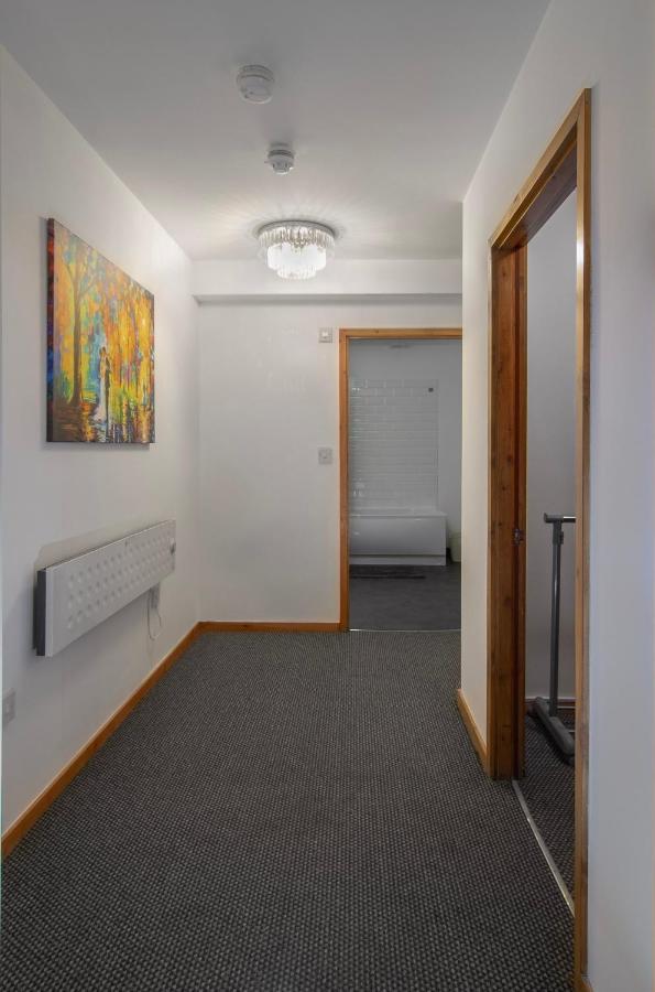 Super Spacious Church Conversion Close To Tower Blackpool Kültér fotó